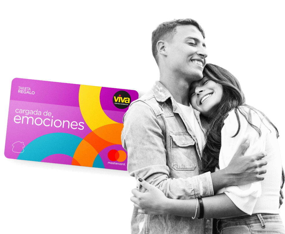 Pareja abrazada y Tarjeta Regalo de fondo