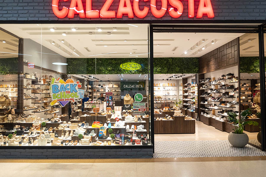 tienda de zapatos calzacosta en riohacha
