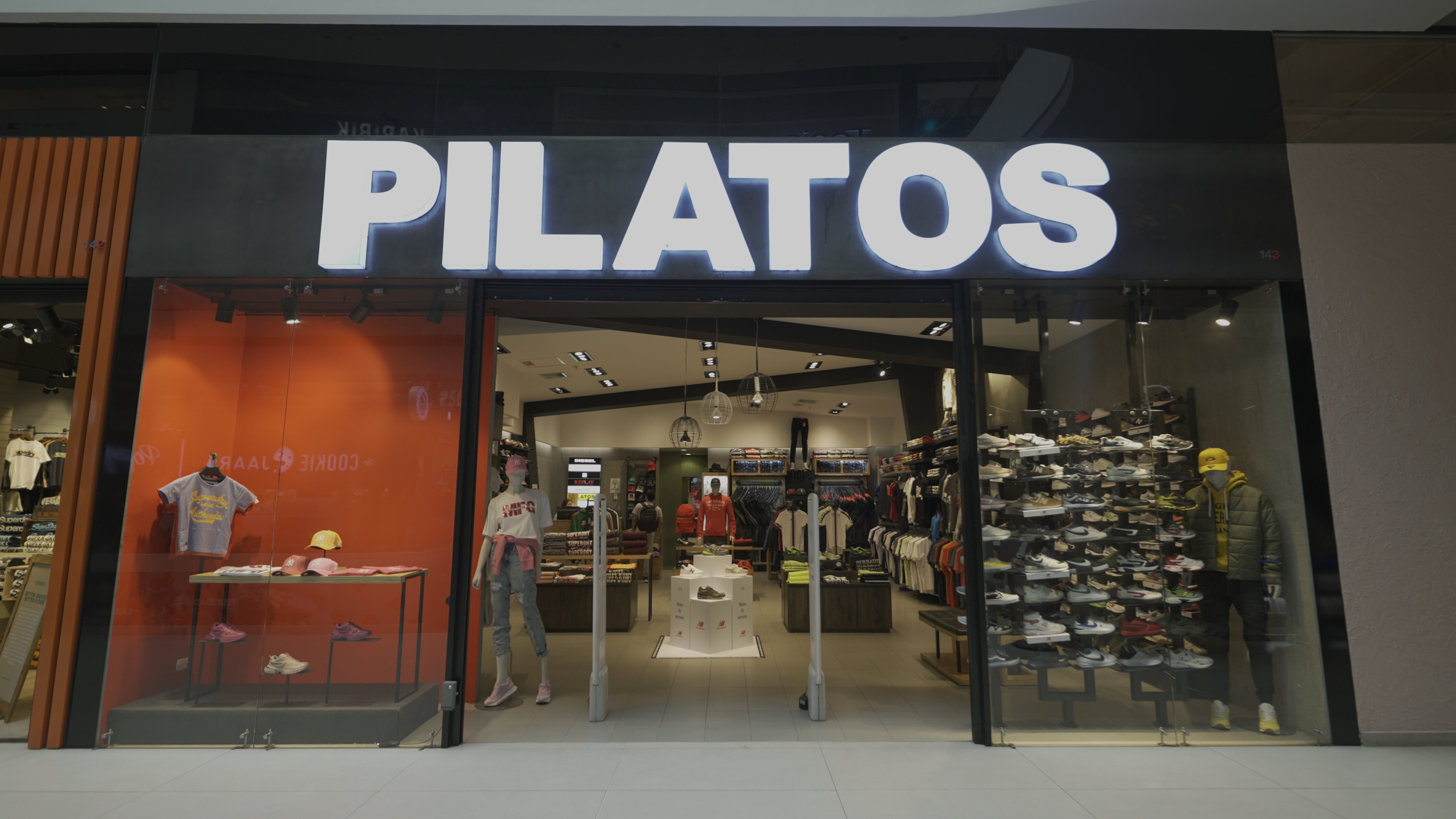 Pilatos tienda de ropa envigado