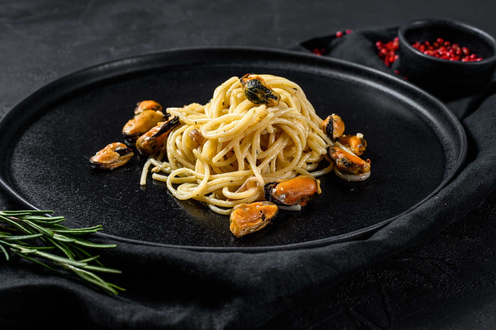Espaguetis con mejillones